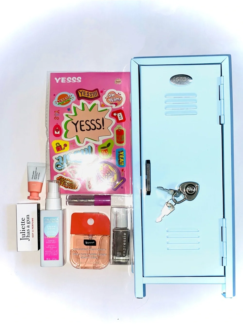 7 PC Back to School Bundle: Decorate-able Locker W/ Functioning Lock & Key &more